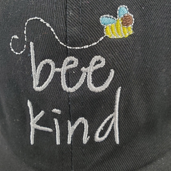 "Bee Kind" bumblebee black adjustable ball cap OS - Picture 5 of 7